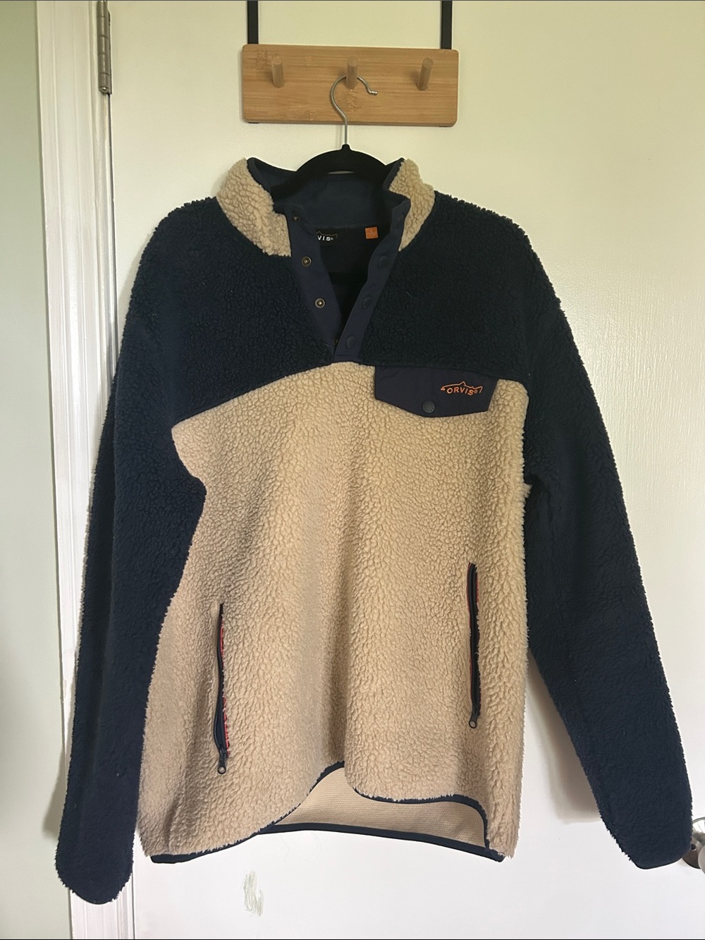 Orvis Men’s Navy and Cream Sherpa Snap Pullover